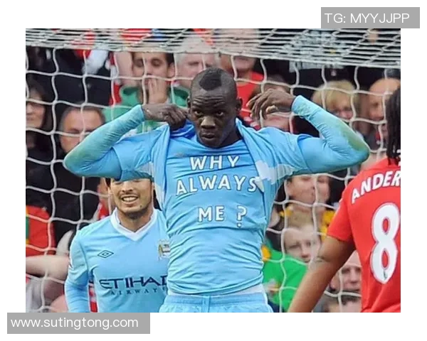 足坛传奇之路：从少年天才到全球偶像C罗足球编年史球星卡解读